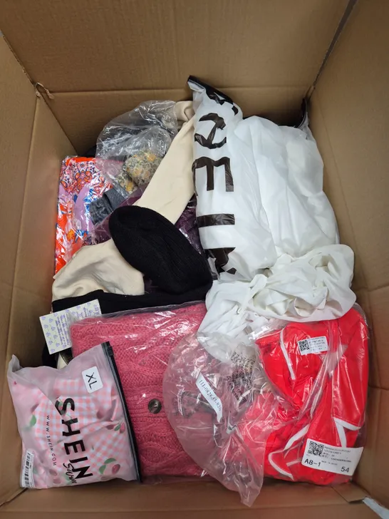 Lot 8712: LARGE BOX OF APPROXIMATELY 20 ASSORTED CLOTHING ITEMS IN ...