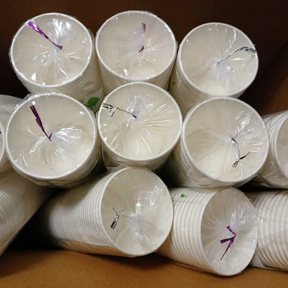 APPROXIMATELY 600 HOT FRESH WHITE SINGLE WALL 7OZ PAPER CUPS