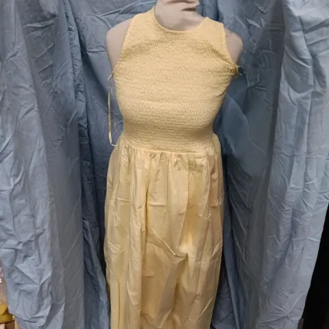 NOBODYS CHILD TIZZY MIDI DRESS PLAIN IN SOFTS LEMON - UK 10
