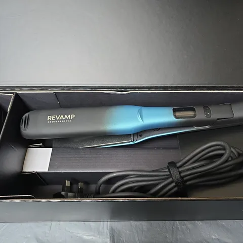 BOXED REVAMP PROFESSIONAL ULTRA X SHINE CERAMIC STRAIGHTENER