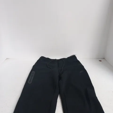 NIKE WOMENS BLACK LARGE JOGGERS TAGGED