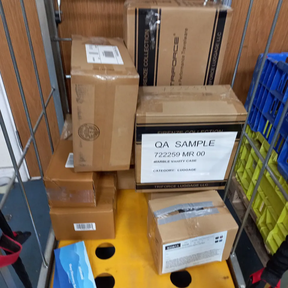 APPROXIMATELY 10 HOUSEHOLD ITEMS TO INCLUDE CANDLE HOLDERS AND HEALTH CARE