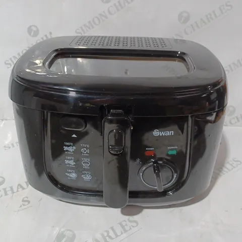 BOXED SWAN 2.5 LITRE DEEP FAT FRYER
