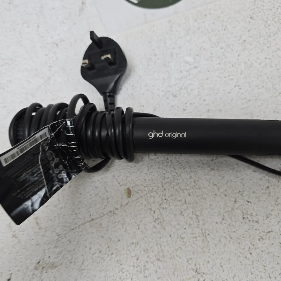 GHD HAIR STRAIGHTENERS