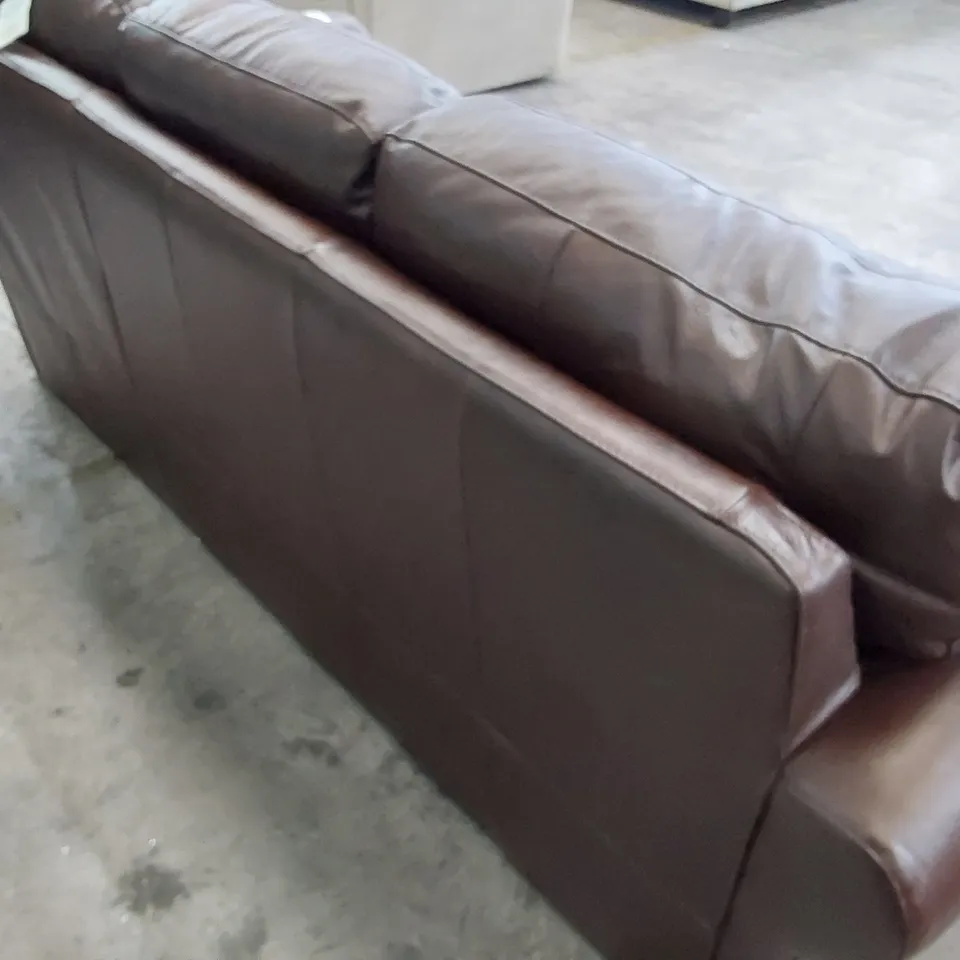 DESIGNER THREE SEATER SCROLL ARM SOFA CHESTNUT LEATHER 