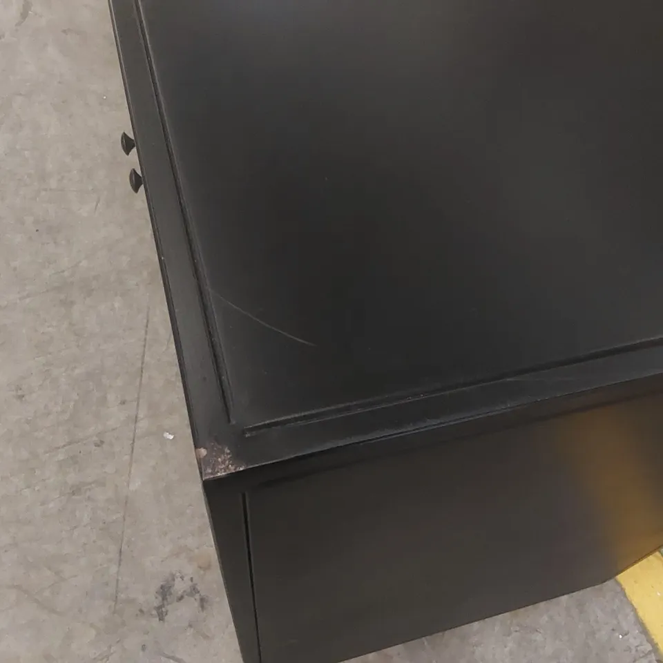 BOXED ATKIN AND THYME MERCURY DRINKS CABINET - BLACK