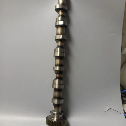 CAMSHAFT FOR VOLKSWAGEN 1.6 /COLLECTION ONLY