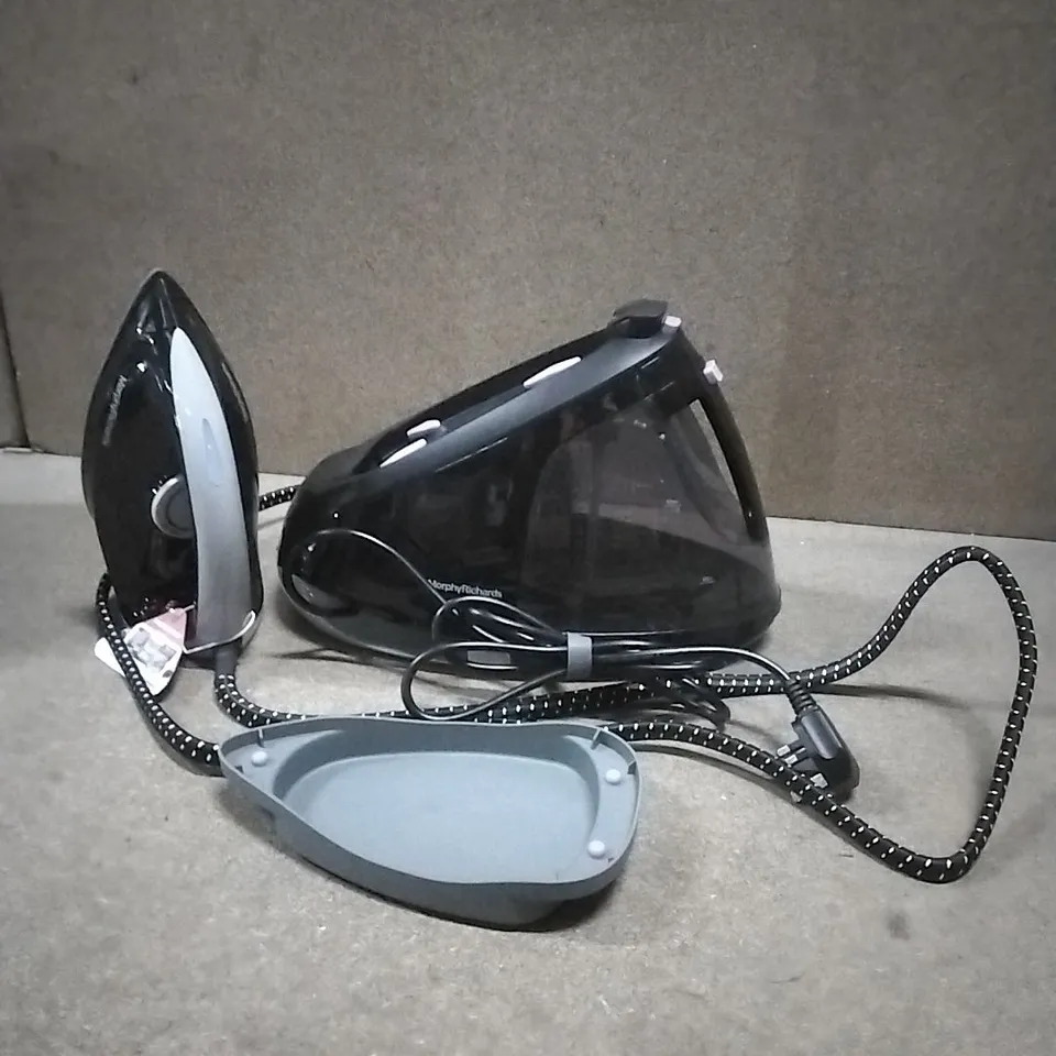 BOXED  MORPHY RICHARDS EASY STEAM BLACK 1.8L STEAM GENERATOR 