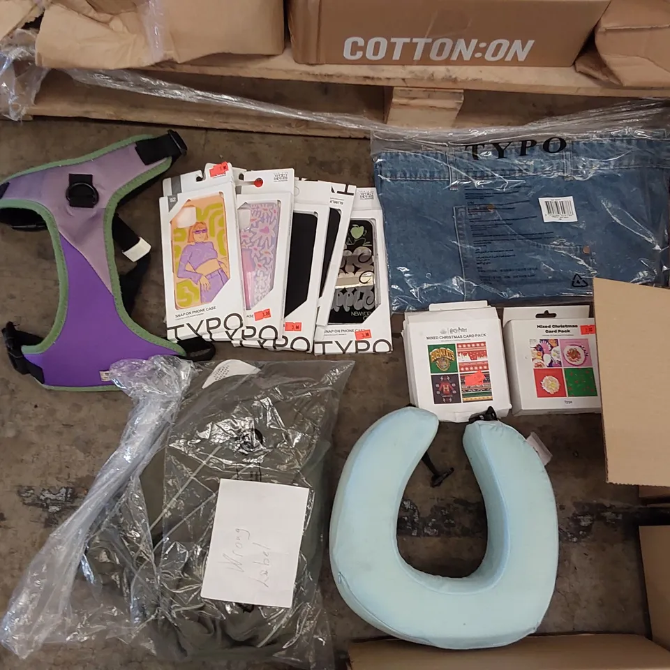 PALLET OF ASSORTED CONSUMER AND HOUSEHOLD PRODUCTS TO INCLUDE; DENIM JEAN SHORTS, TRAVEL PILLOW, PHONE CASES, WOMEN'S CROP COAT, DOG HARNESSES, CHRISTMAS CARDS ECT.