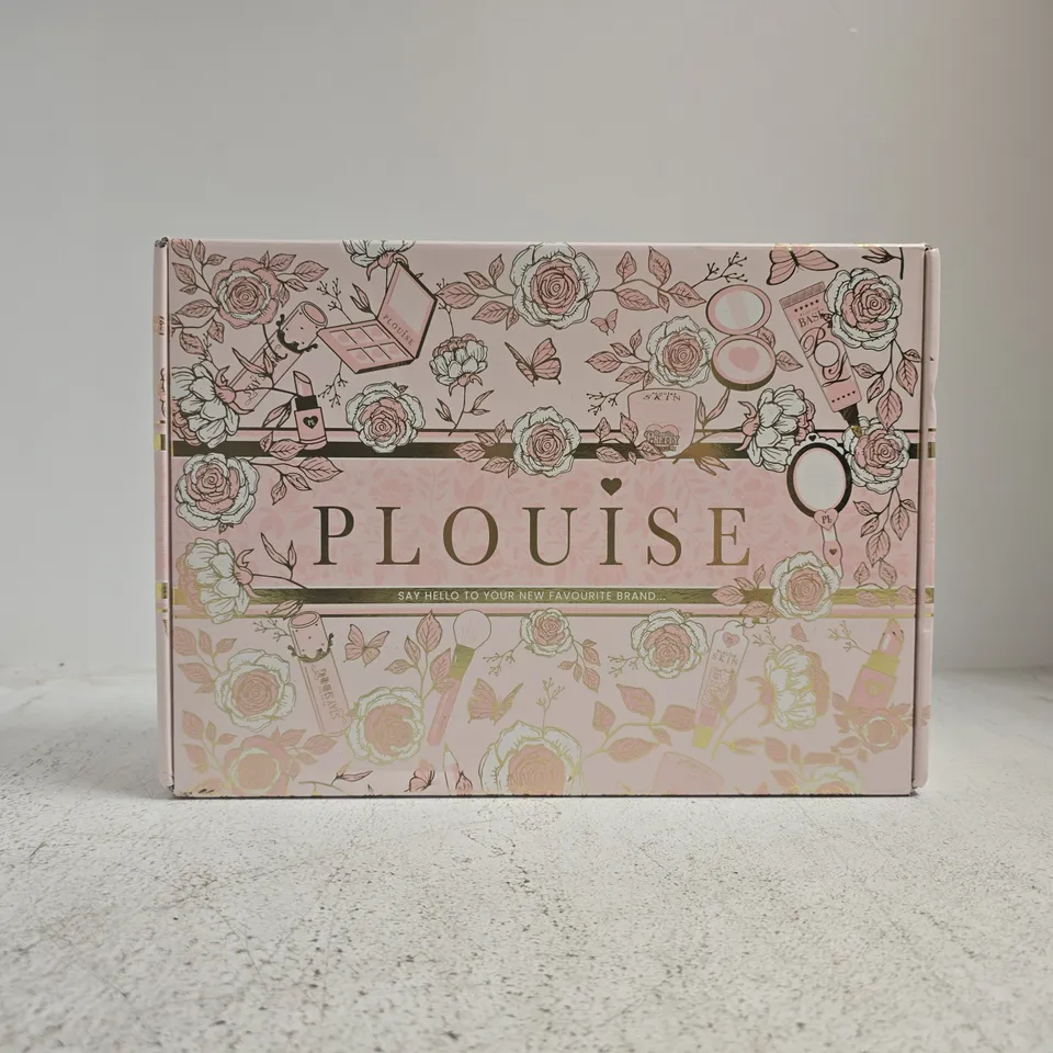 P.LOUISE MYSTERY COSMETIC BEAUTY SET