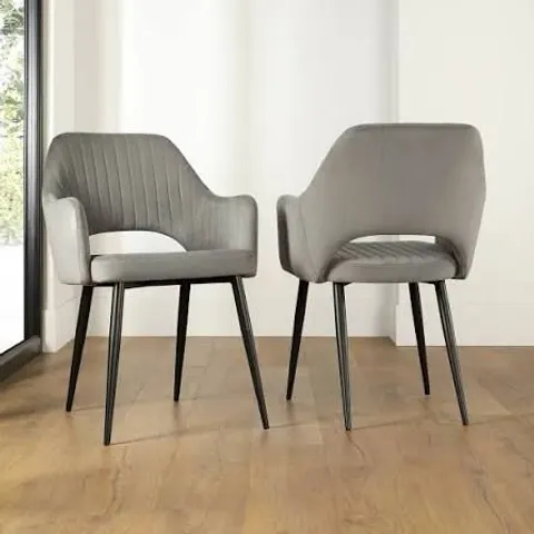 BOXED CLARA LIGHT GREY BOUCLE FABRIC DINING CHAIR - BLACK LEGS
