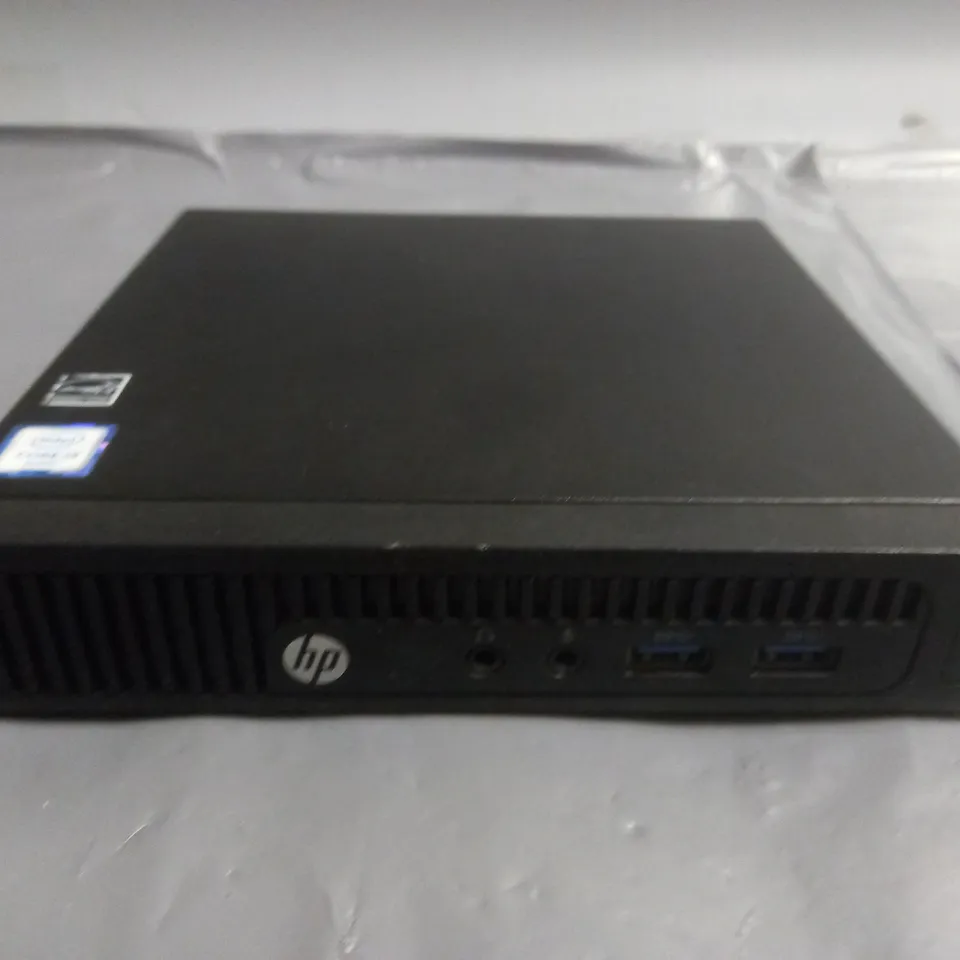 UNBOXED HP 260 G2 DM BUSINESS PC