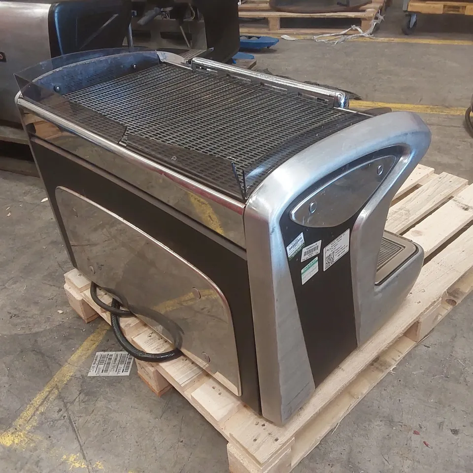 FAEMA EMBLEMA 2 GROUP COMMERCIAL COFFEE MACHINE