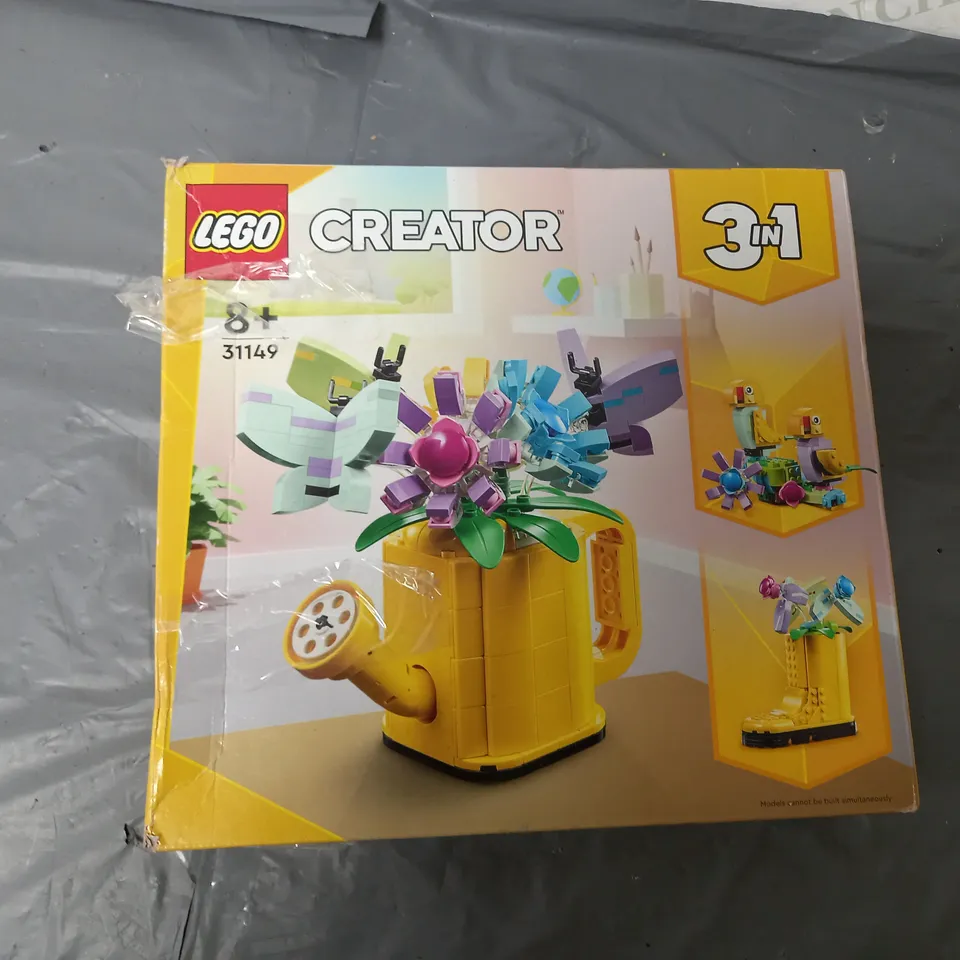 LEGO BOTANICALS FLOWERS IN WATERING CAN - 31149
