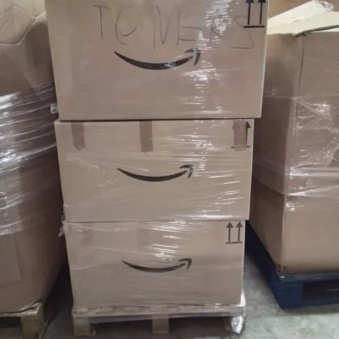 PALLET CONTAINING A LARGE QUANTITY OF TONERS