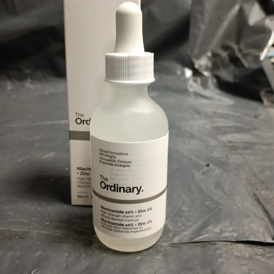 THE ORDINARY NIACINAMIDE 10% + ZINC 1% SERUM – 60 ML