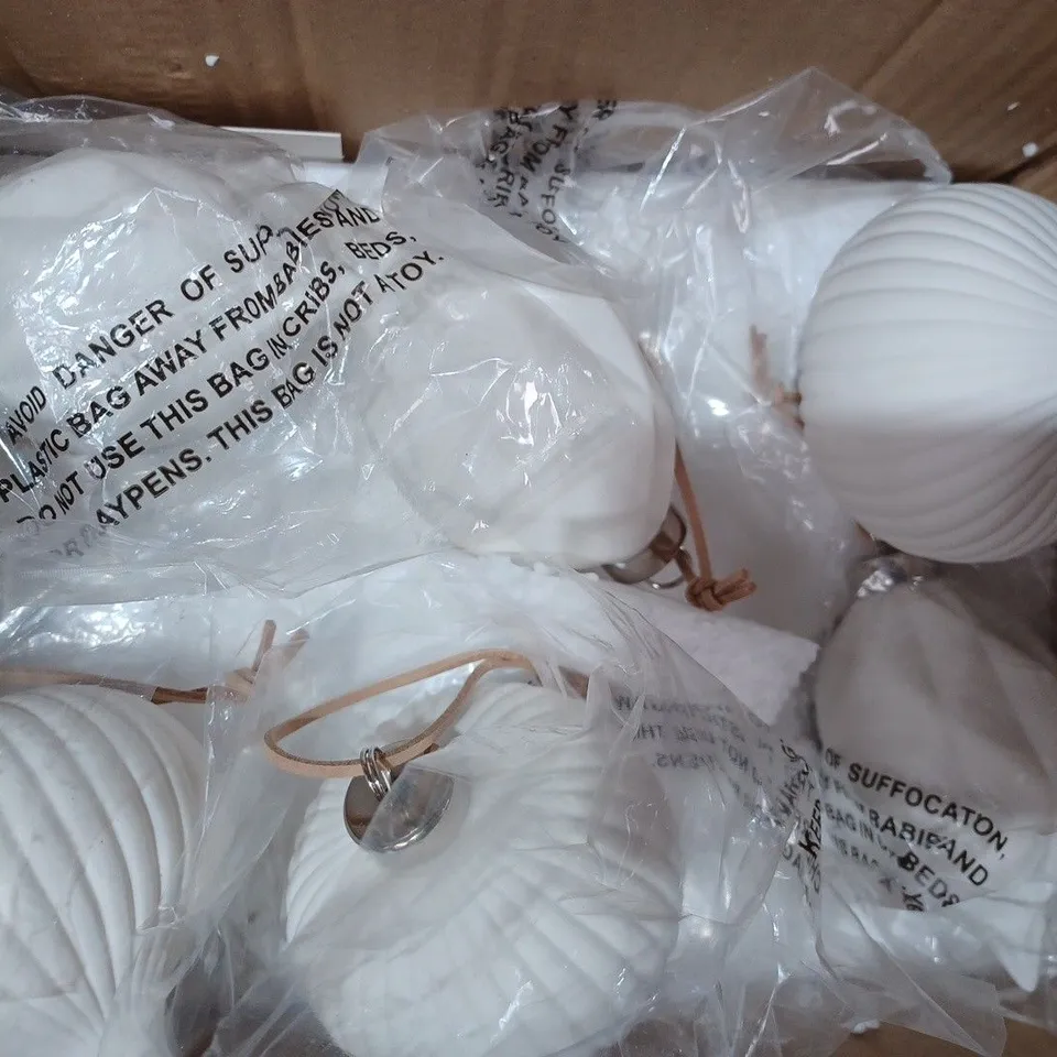 K BY KELLY HOPPEN SET OF PORCELAIN BAUBLES