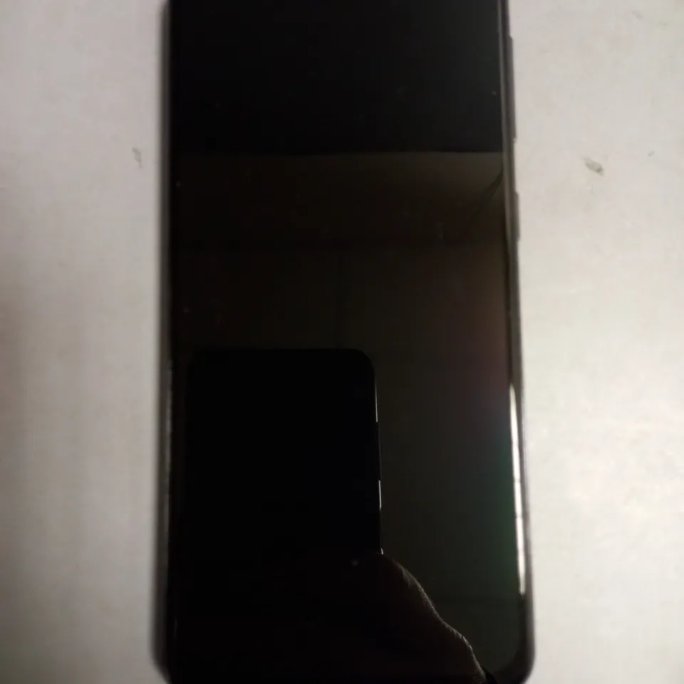 UNBOXED SAMSUNG GALAXY MOBILE PHONE