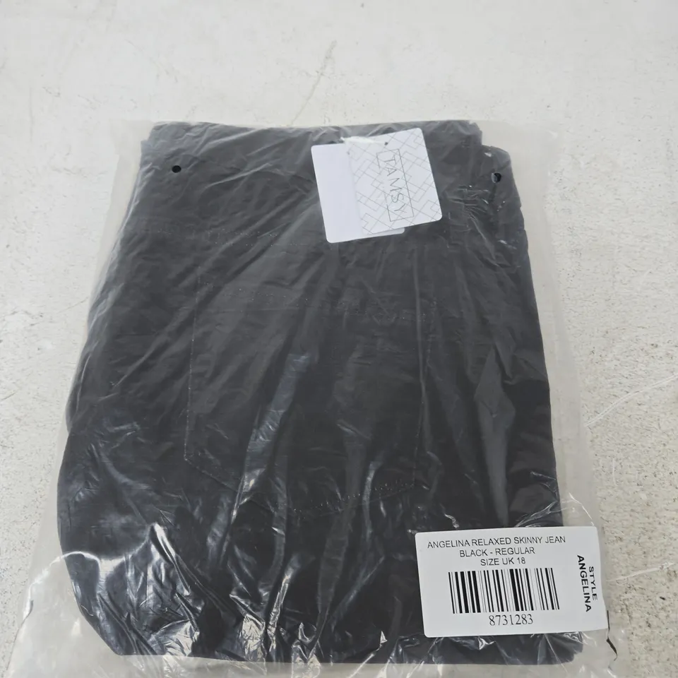 ANGELINA RELAXED SKINNY JEANS – BLACK, REGULAR, UK 18