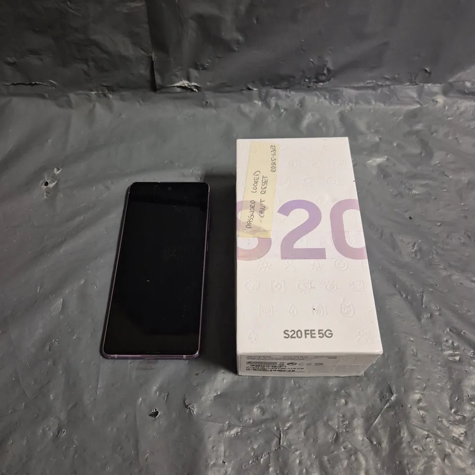 BOXED SAMSUNG GALAXY S20 FE 5G IN CLOUD LAVENDER 128GB