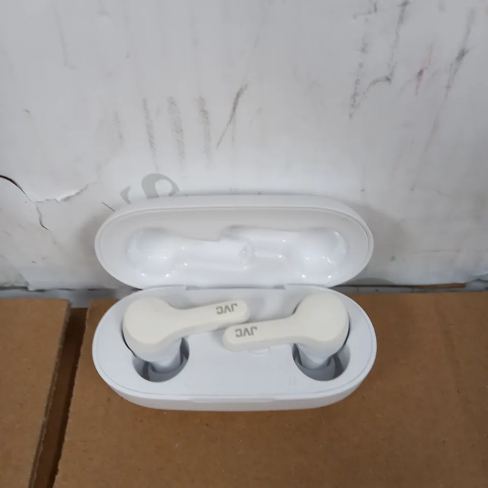 JVC GUMY TRUE WIRELESS EARBUDS