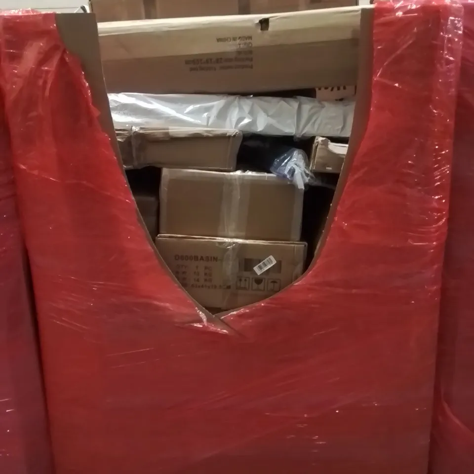 PALLET CONTAINING VARIOUS ASSORTED BOXED HOUSEHOLD ITEMS TO INCLUDE: FOLDING BED, BASIN, WALKING VIBRATION PLATE AND LOTS MORE UNMARKED BOXED ITEMS