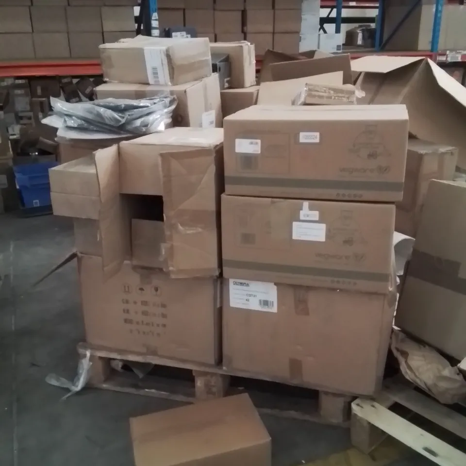 PALLET OF CATERING SUPPLIES TO INCLUDE;APRONS,LIDS,SHOES