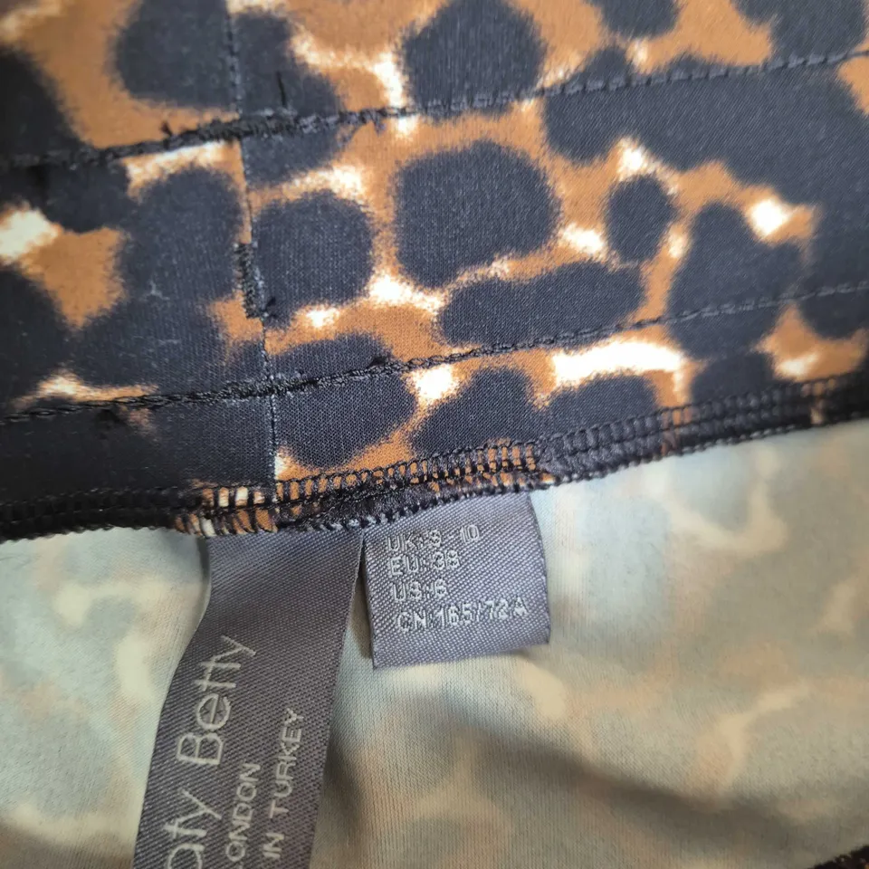 SWEATY BETTY LONDON LEOPARD PRINT PANTS WITH BLACK SIDE STRIPES – UK S-10