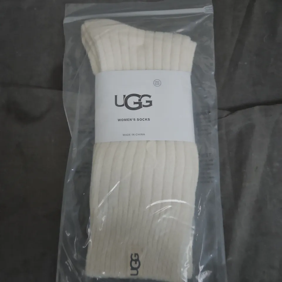 UGG WOMEN'S RIB KNIT SLOUCHY CREW SOCK – CREAM, ONE SIZE