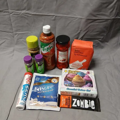 APPROXIMATELY 22 ASSORTED PRODUCTS TO INCLUDE; SUGARFLAIR COLOURS ESSENTIAL COLOUR SET, PLAIN FLOUR, ZOMBIE BARS, COOKS AND CO SWEET RED DROP PEPPERS, ENSURE AND TAJIN CLASSIC SEASONING 