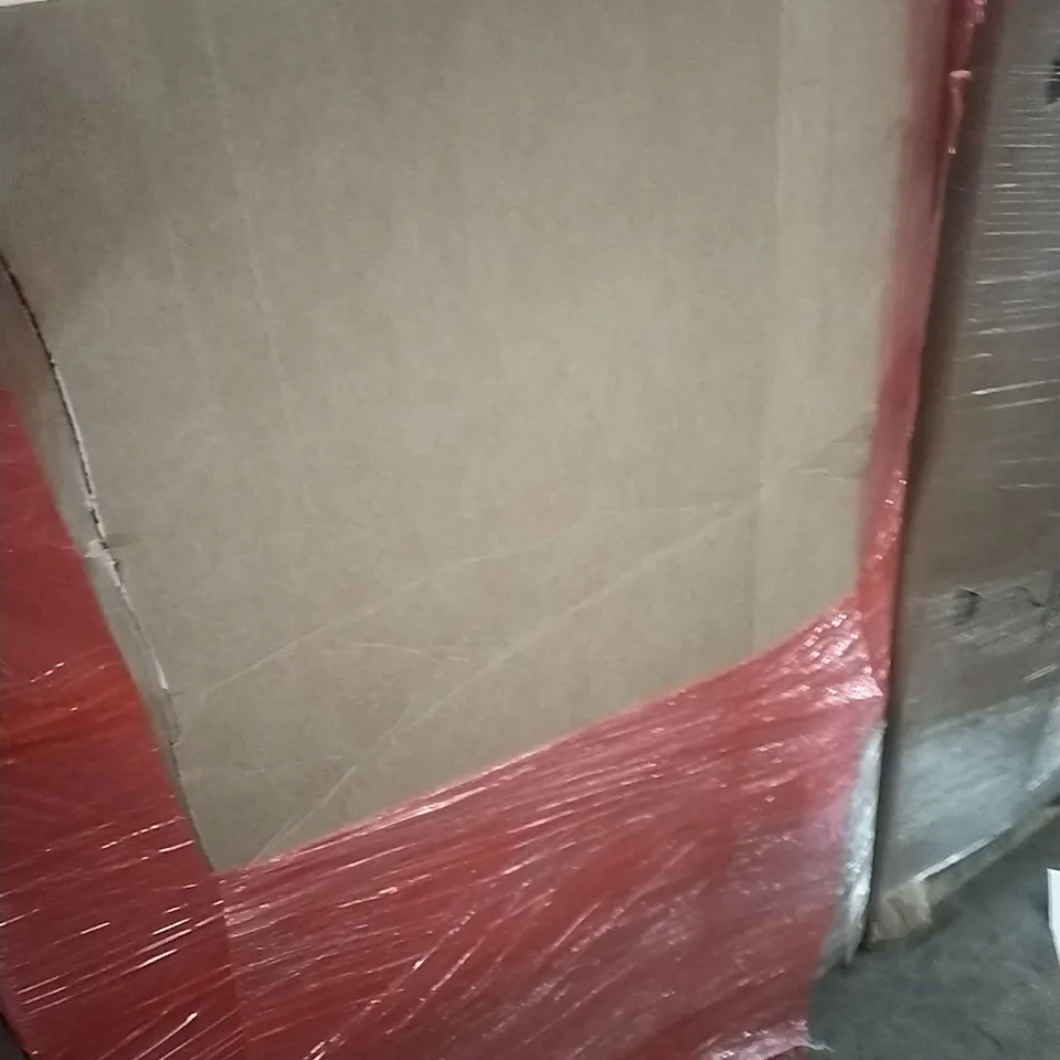 PALLET OF ASSORTED HOUSEHOLD GOODS AND PRODUCTS TO INCLUDE; QUICK OPEN BATH TUB, LED MOON LIGHT BOXED FURNITURE ETC