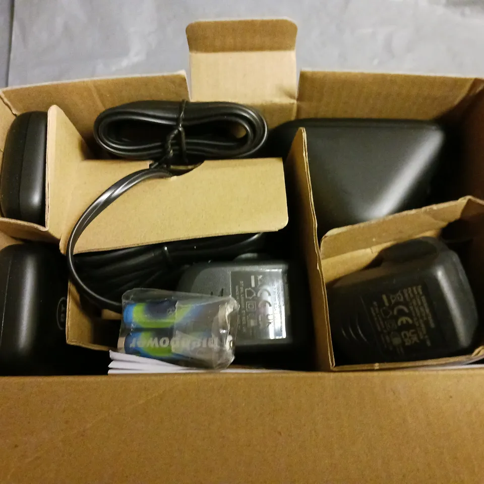 BOXED BT BT3960 TWO HANDSET HOME PHONE SET