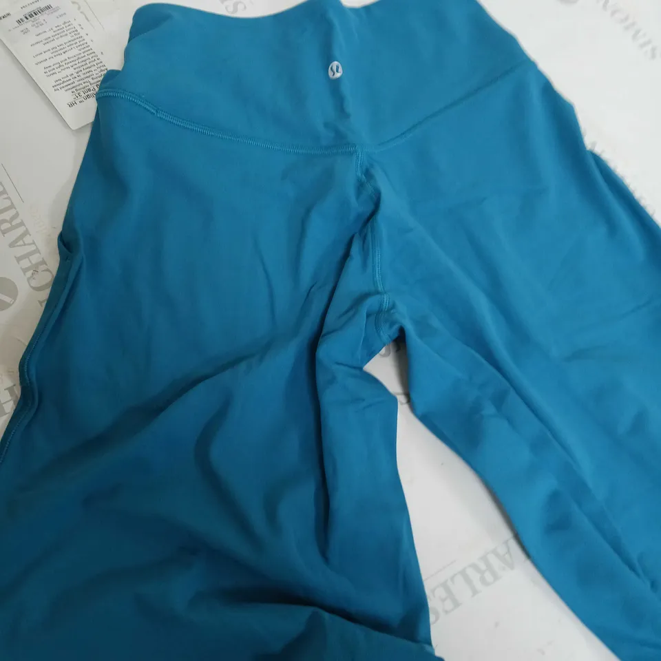 LULULEMON WIDE LEG PANTS - SIZE 6