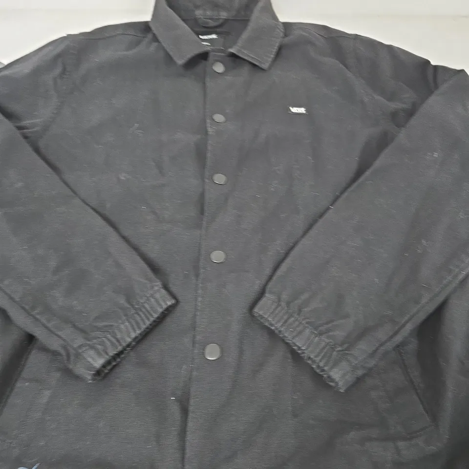 VANS BLACK JACKET – SIZE SMALL
