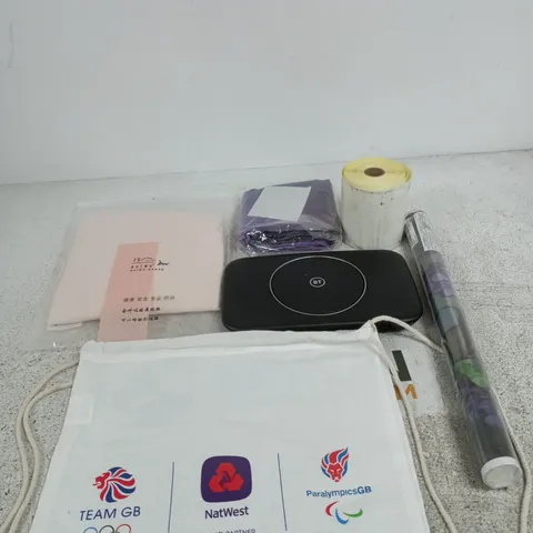 BOX OF APPROXIMATELY 30 ASSORTED ITEMS INCLUDING A TEAM GB DUFFEL BAG, SOME STICKERS AND A BT WIFI ROUTER