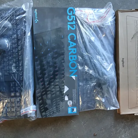 LARGE QUANTITY OF ASSORTED KEYBOARDS AND ACCESSORIES 
