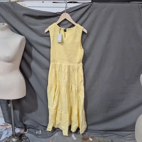 NOBODY'S CHILD SLEEVELESS MIDI DRESS – YELLOW, UK 10 (EU 38)