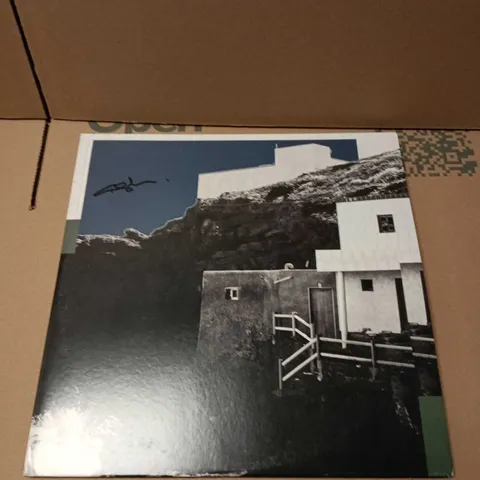 SIGNED GEORGE OGILVIE – WHITE OUT VINYL