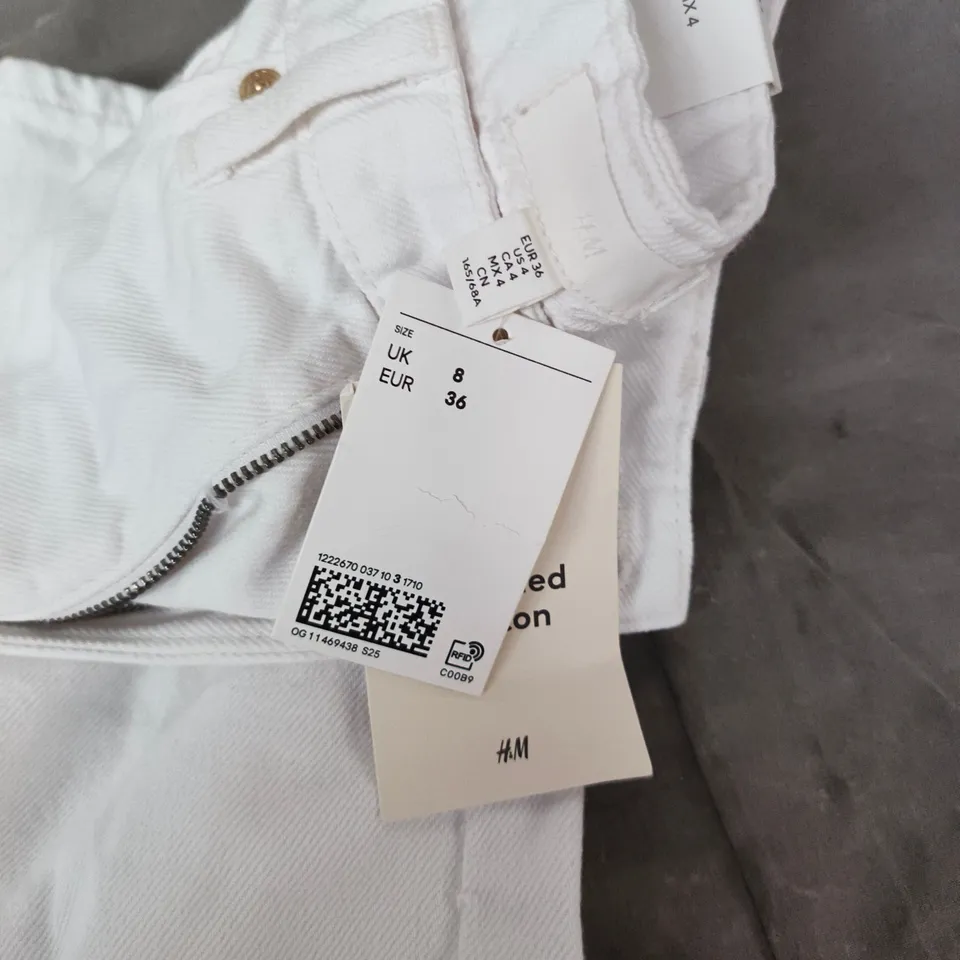 H&M WHITE DENIM JEANS – UK 8 (EU 36)