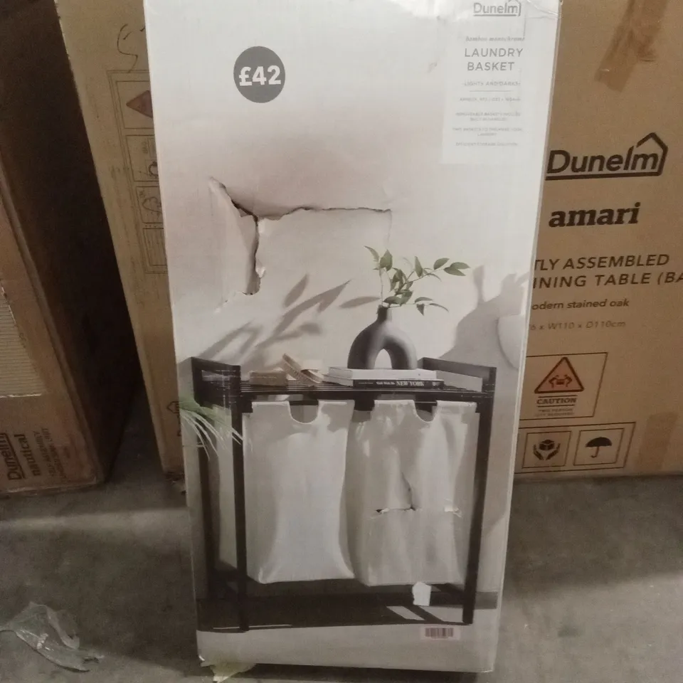 BOXED LAUNDRY BASKET 