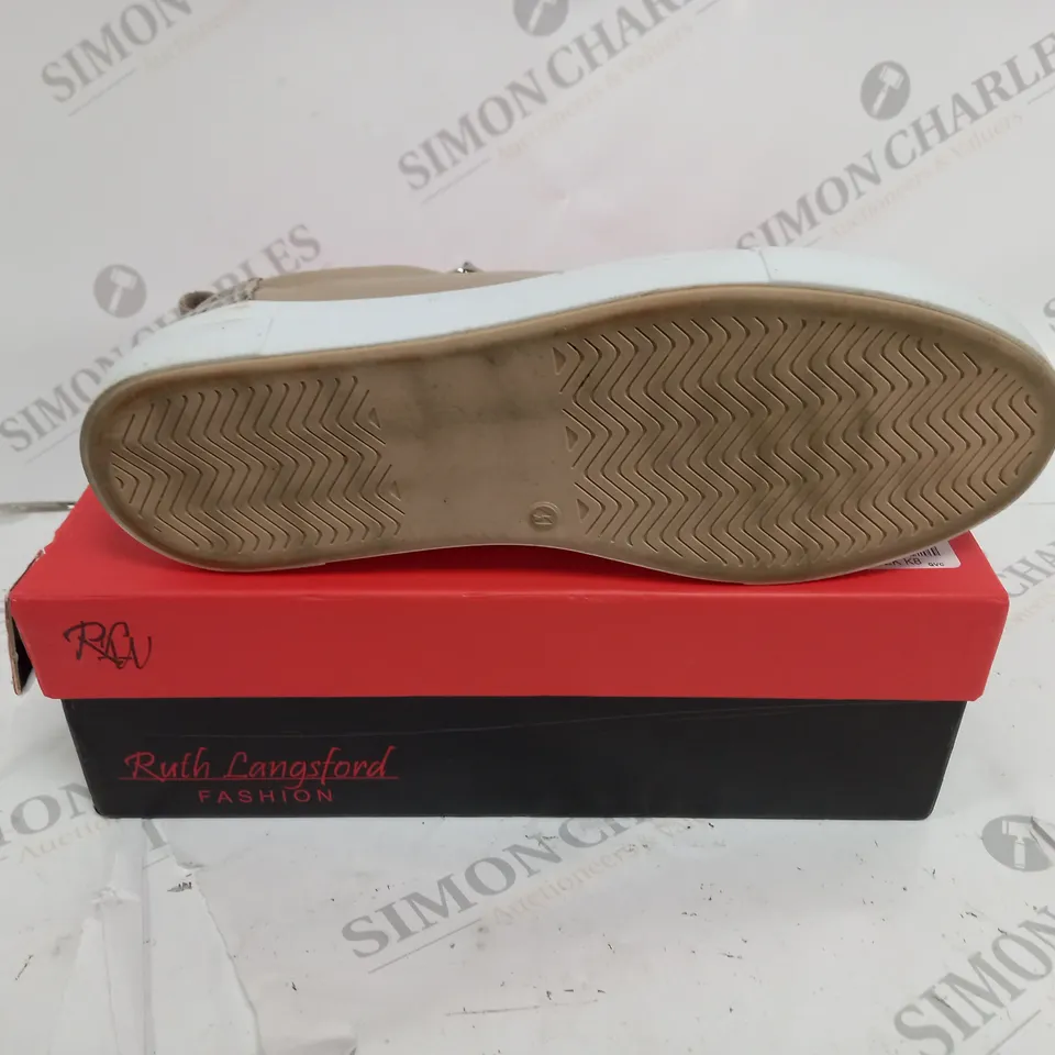 BOXED RUTH LANGSFORD ZIP TRAINERS SIZE 8