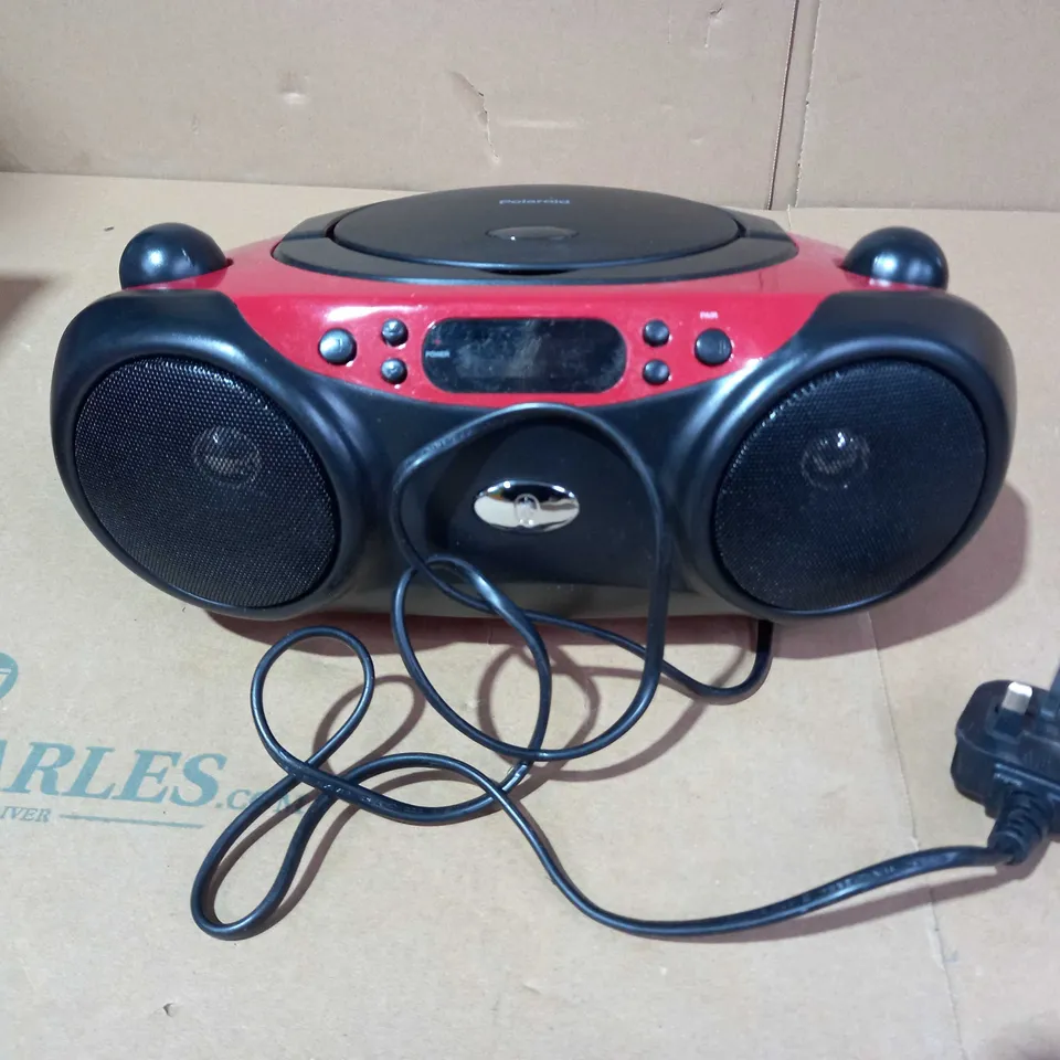 POLAROID BLUETOOTH CD BOOMBOX BLACK/RED 