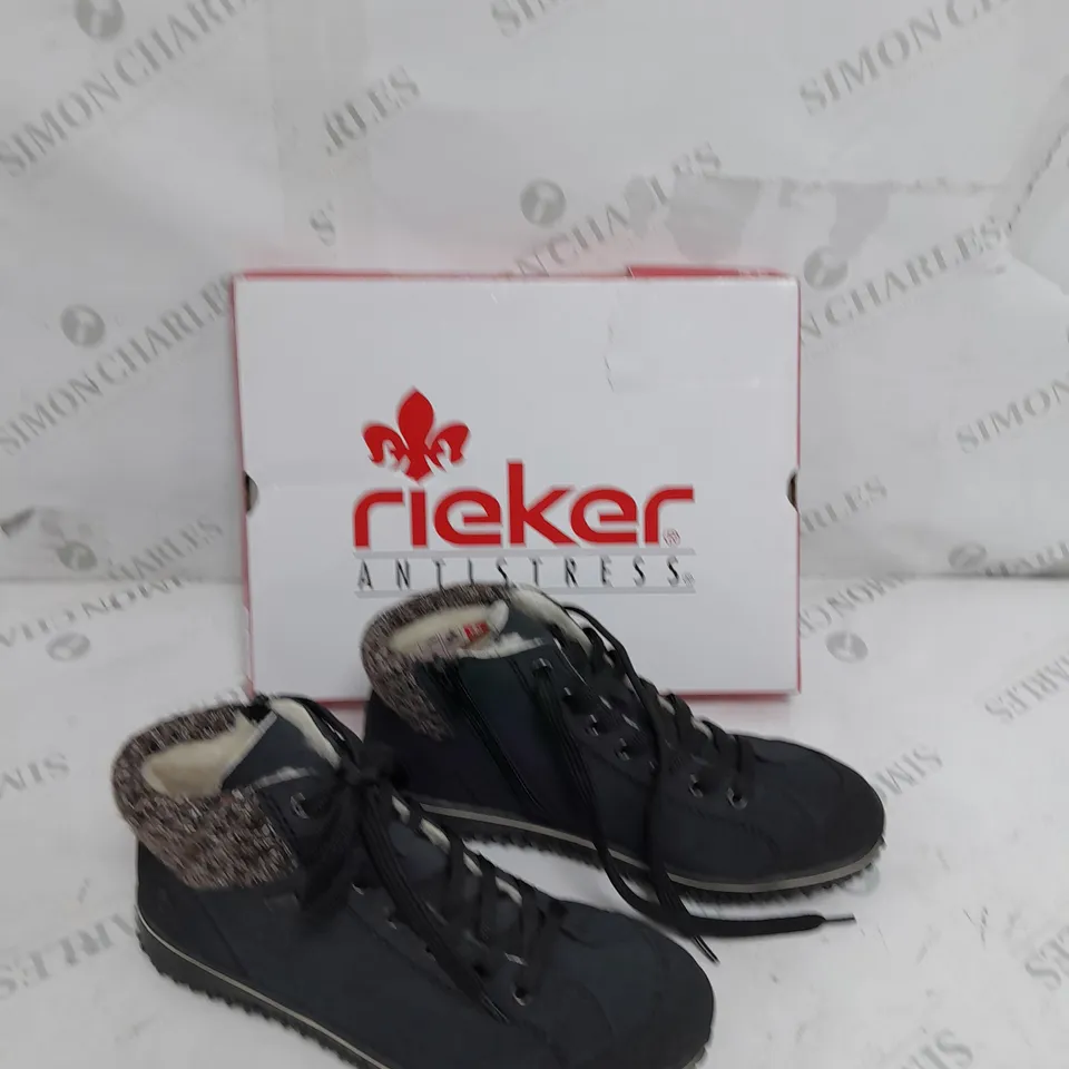 BOXED RIEKER WATER RESISTANT BOOT BLACK SIZE 6
