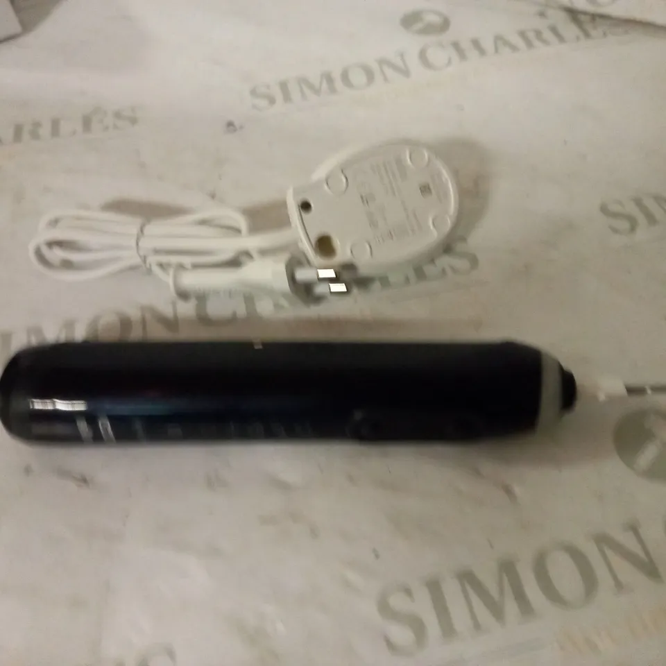 ORAL B GENIUS X MIDNIGHT BLACK ELECTRIC TOOTHBRUSH 