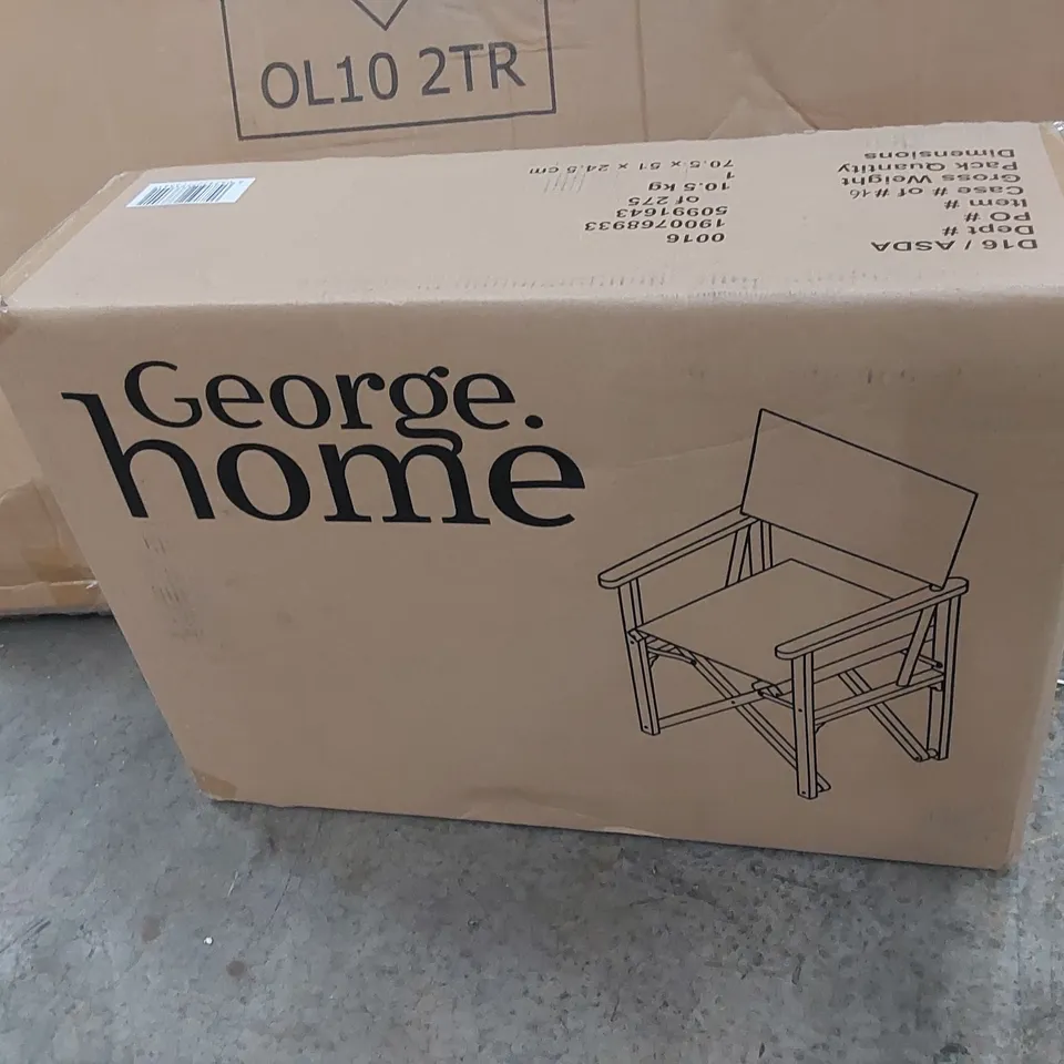 BOXED BRAND NEW 2PK DIRECTOR CHAIRS - WINNIE THE POOH