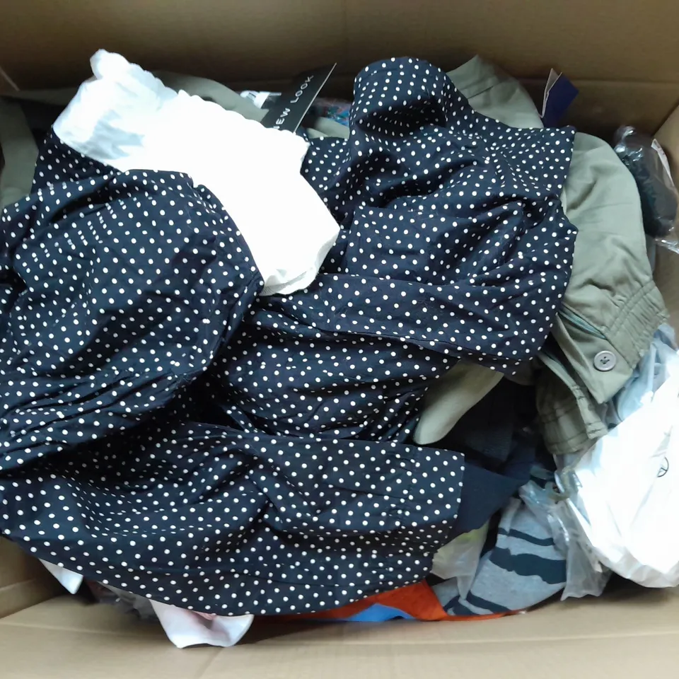 LARGE BOX OF ASSORTED CLOTHING ITEMS IN VARIOUS COLOURS AND SIZES INCLUDING TROUSERS , TOPS AND JUMPERS