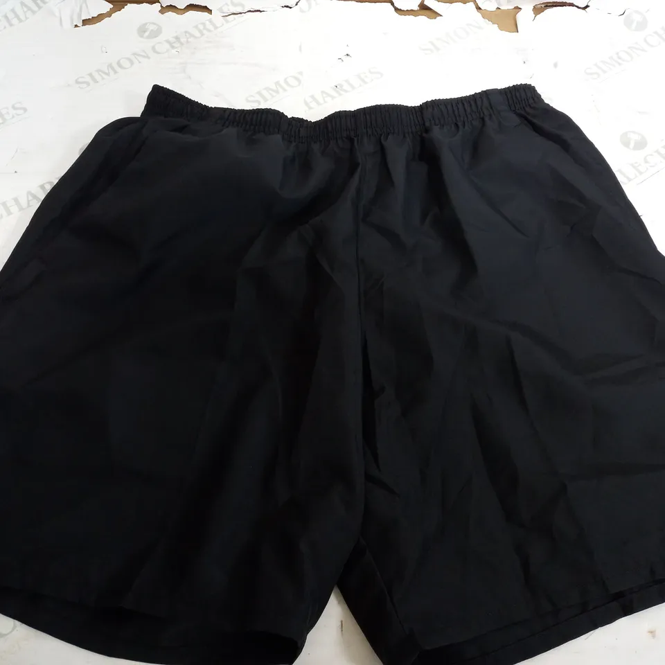 NIKE DRI FIT SHORTS IN BLACK - LARGE