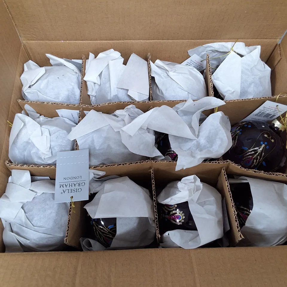 SET OF 12 GISELA GRAHAM CLEAR PURPLE DECORATIVE TREE BAUBLES