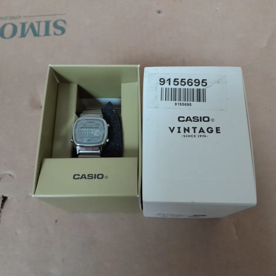 BOXED CASIO VINTAGE WATCH 