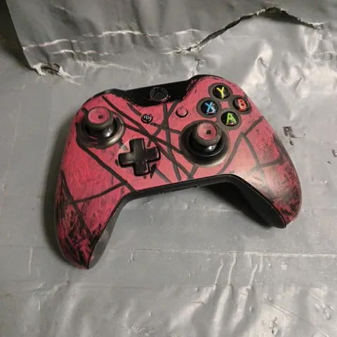 XBOX ONE WIRELESS CONTROLLER 